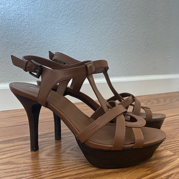 BCBGMaxazria platform heel - Picture 1 of 1